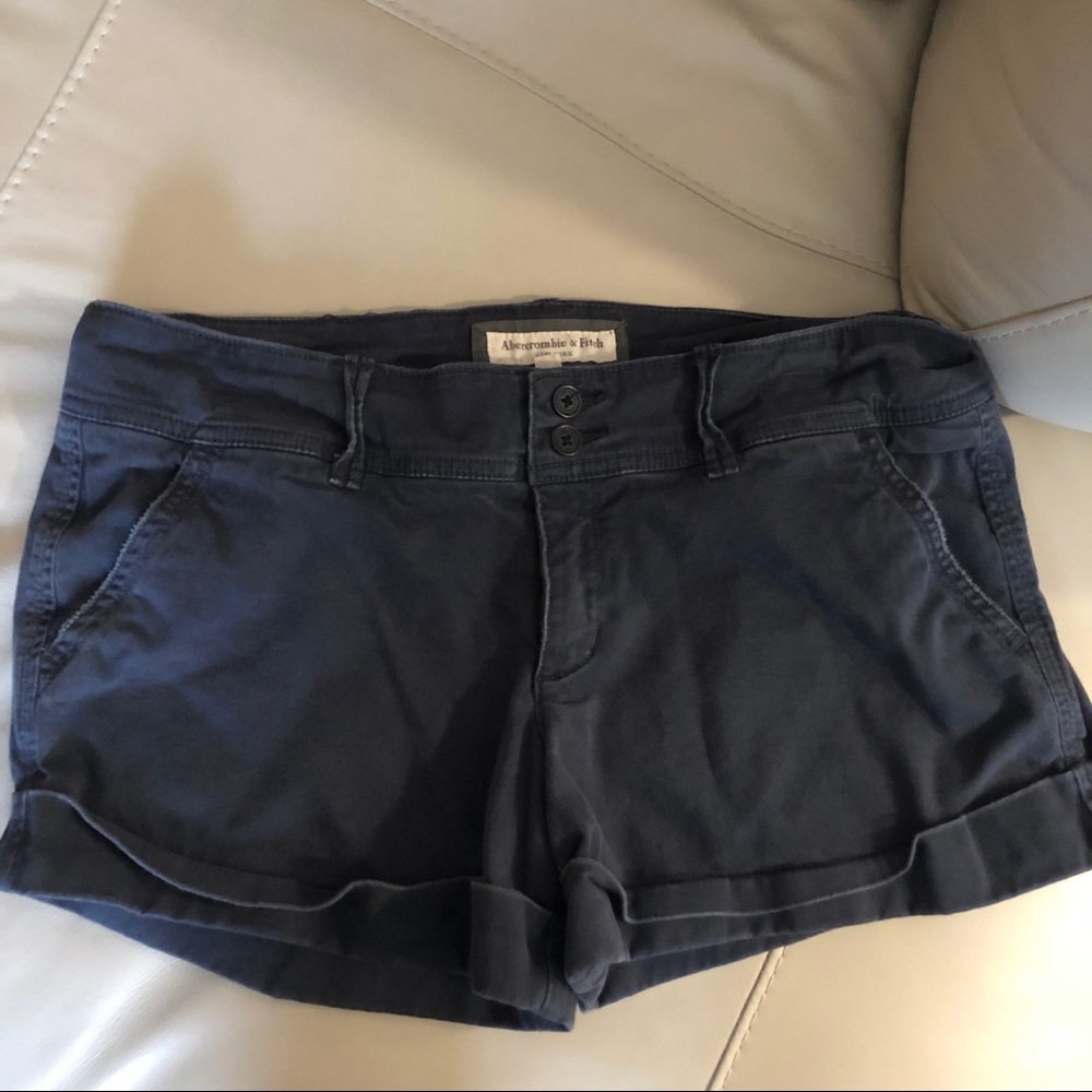 4 for $25 || Abercrombie & Fitch Stretch Shorts